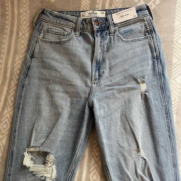 Hollister Mom Jeans - Picture 2 of 5